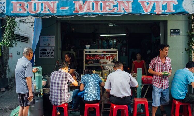 Drei Food Tours, die Sie in Vietnam ausprobieren sollten